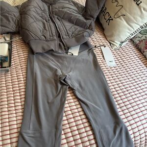 ALO Yoga Gray Leggings